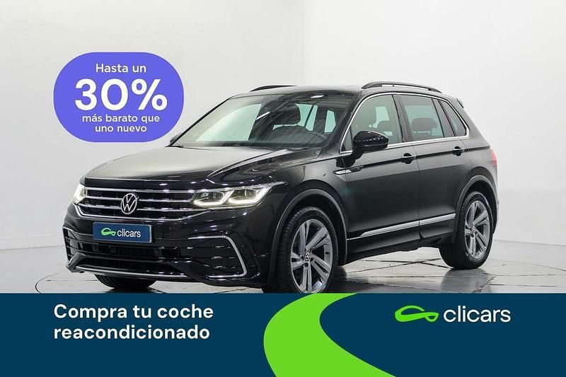 Negro Usado 2021 VW Tiguan R-line SUV | 27.290 € (Un poco caro) - Imagen 1/4