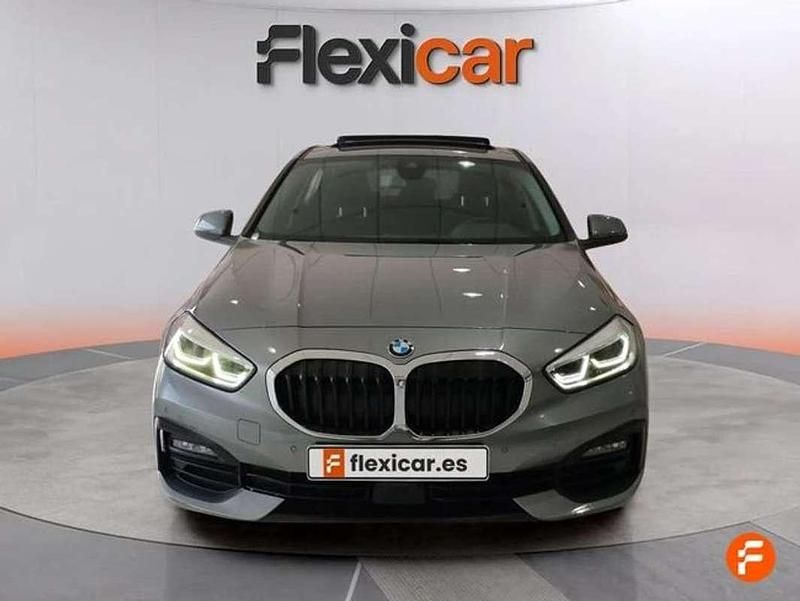 Usado BMW 118 136 CV (100 kW) 2024 Gris Utilitario