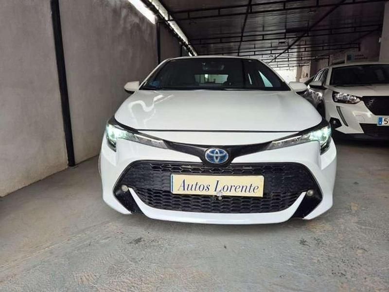 Usado Toyota Corolla Style 122 CV (89 kW) 2020 Blanco Utilitario
