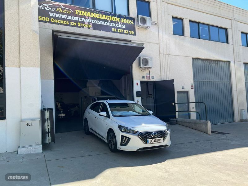Usado Hyundai Ioniq 141 CV (103 kW) 2021 Negro Utilitario