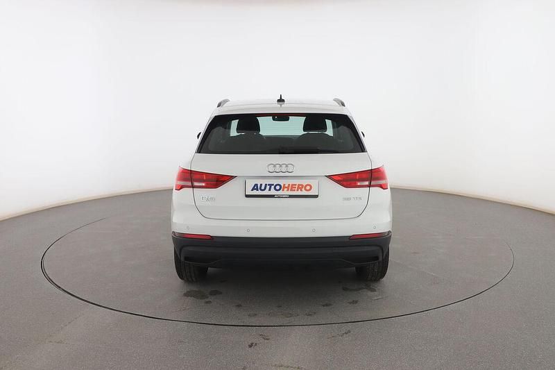 Usado Audi Q3 150 CV (110 kW) 2021 Blanco SUV