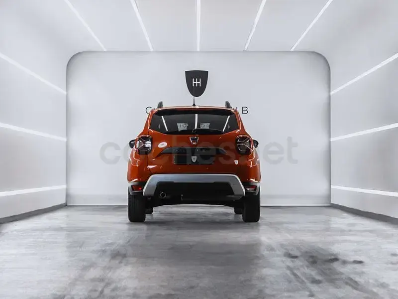 Usado Dacia Duster Prestige 116 CV (85 kW) 2021 Naranja SUV