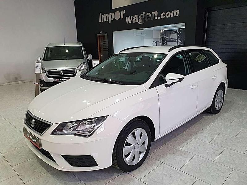 Blanco Usado 2020 Seat Leon ST Style Familiar | 9900 € (Buen precio) - Imagen 1/4