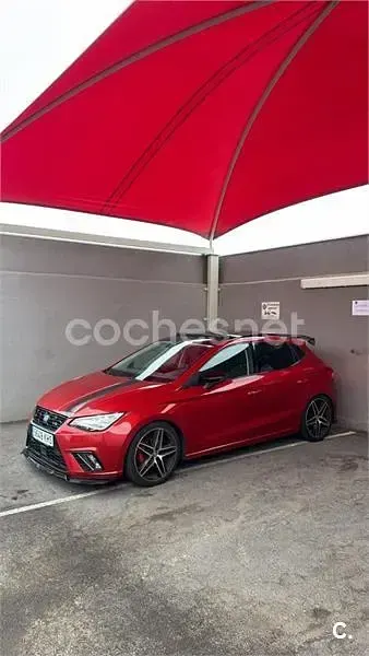 Usado Seat Ibiza FR 115 CV (84 kW) 2018 Rojo Utilitario