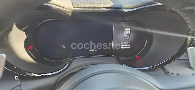 Usado Alfa Romeo Tonale Edizione Speciale 174 CV (127 kW) 2024 Rojo SUV
