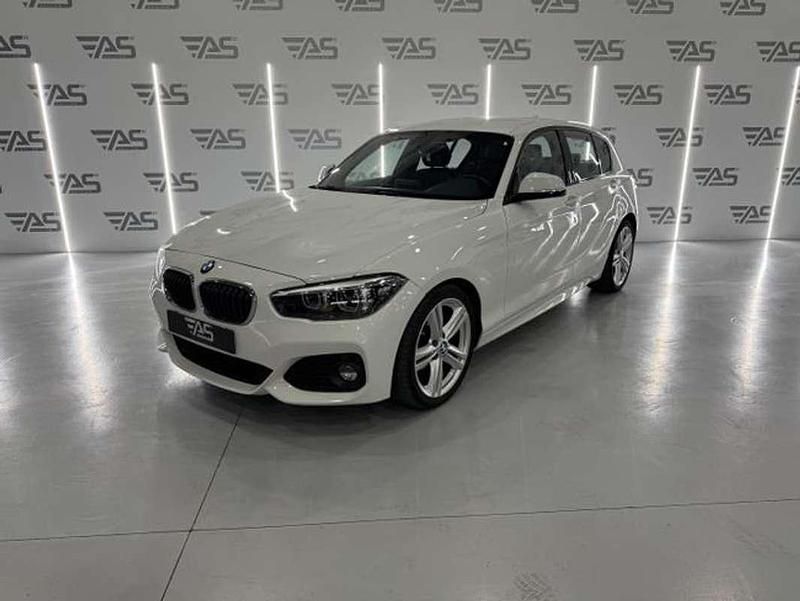 Blanco Usado 2018 BMW 118 Comfort Edition Utilitario | 18.700 € (Caro) - Imagen 1/4