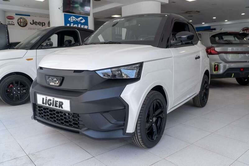 Negro Nuevo 2025 Ligier JS50 Utilitario | 20.990 € - Imagen 1/4