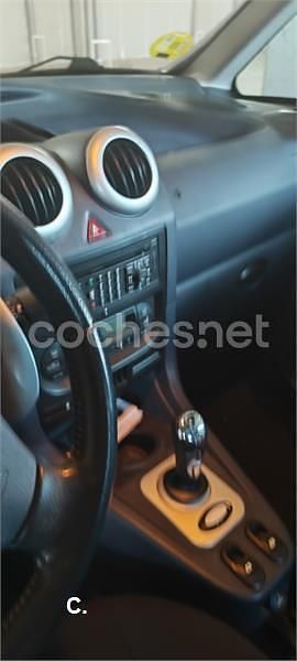 Gris / plata Usado 2005 Peugeot 1007 Utilitario | 3000 € (Buen precio) - Imagen 1/4