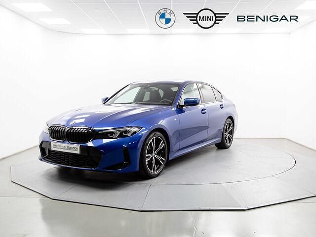 Azul Usado 2024 BMW 318 Comfort Edition Berlina | 43.800 € (Caro) - Imagen 1/4