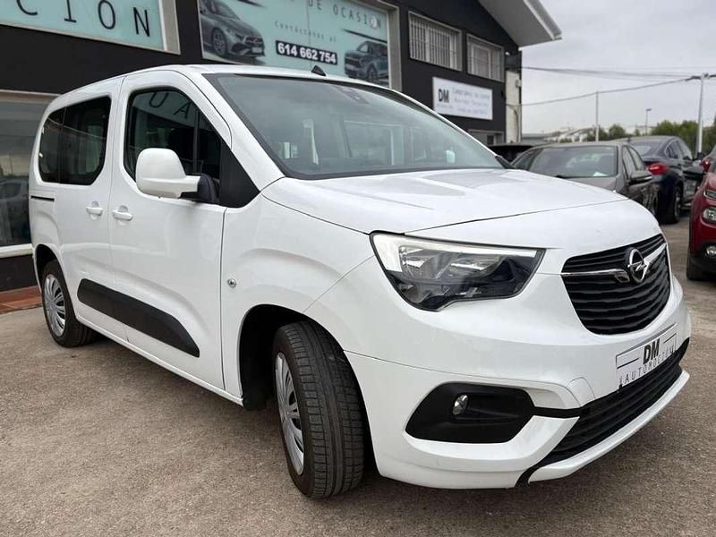 Usado Opel Combo Life Expression 102 HP (75 kW) 2019 Branco Monovolume