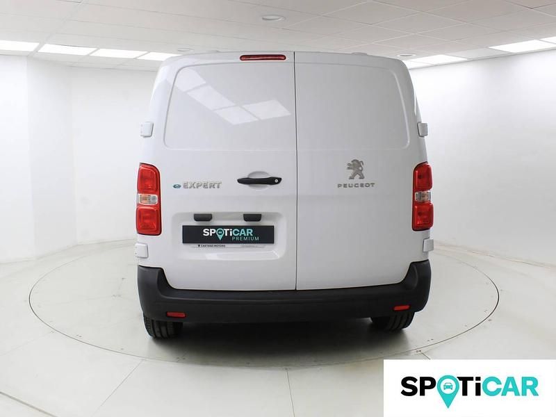 Usado Peugeot e-Expert 100 kW (136 CV) 2023 Blanco Van