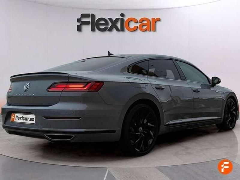 Usado VW Arteon R-line 190 CV (139 kW) 2020 Gris Coupe