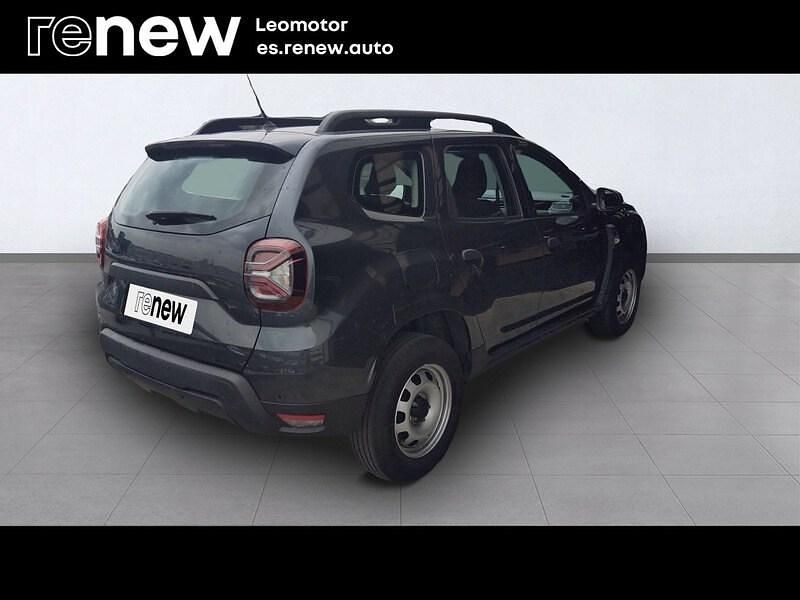 Usado Dacia Duster Essentiel 100 CV (73 kW) 2024 Gris SUV