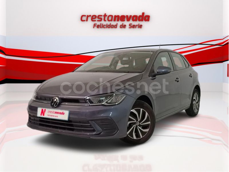 Gris / plata Usado 2024 VW Polo Life Berlina | 19.400 € (Precio justo) - Imagen 1/4