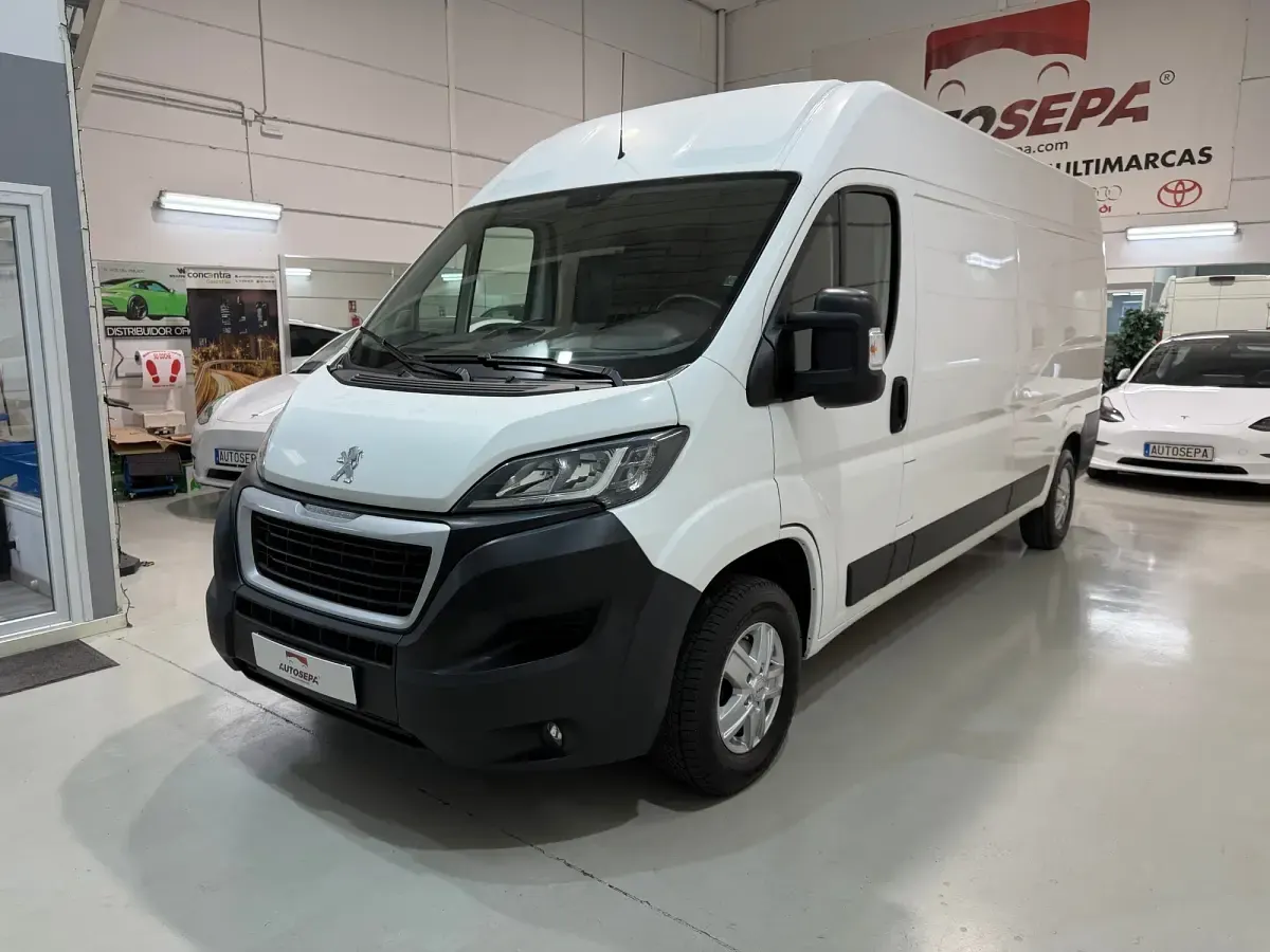 Occasion Peugeot Boxer S 140 ch (102 kW) 2021 Blanc Van