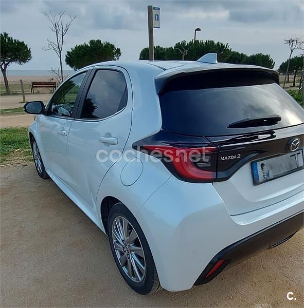 Usado Mazda 2 116 CV (85 kW) 2022 Blanco Berlina