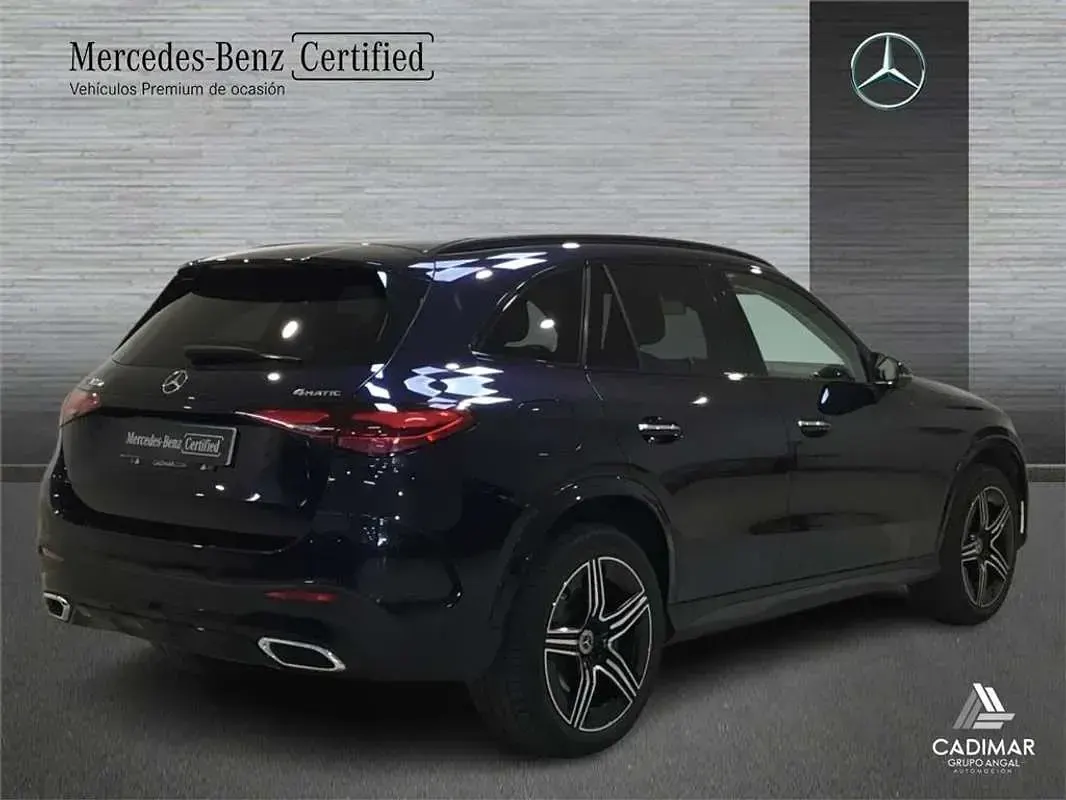 Usado Mercedes GLC300e 320 CV (235 kW) 2023 Berlina