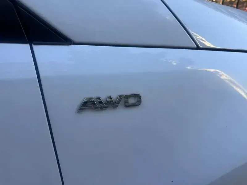 Usado Kia Sportage 136 CV (100 kW) 2013 Blanco SUV