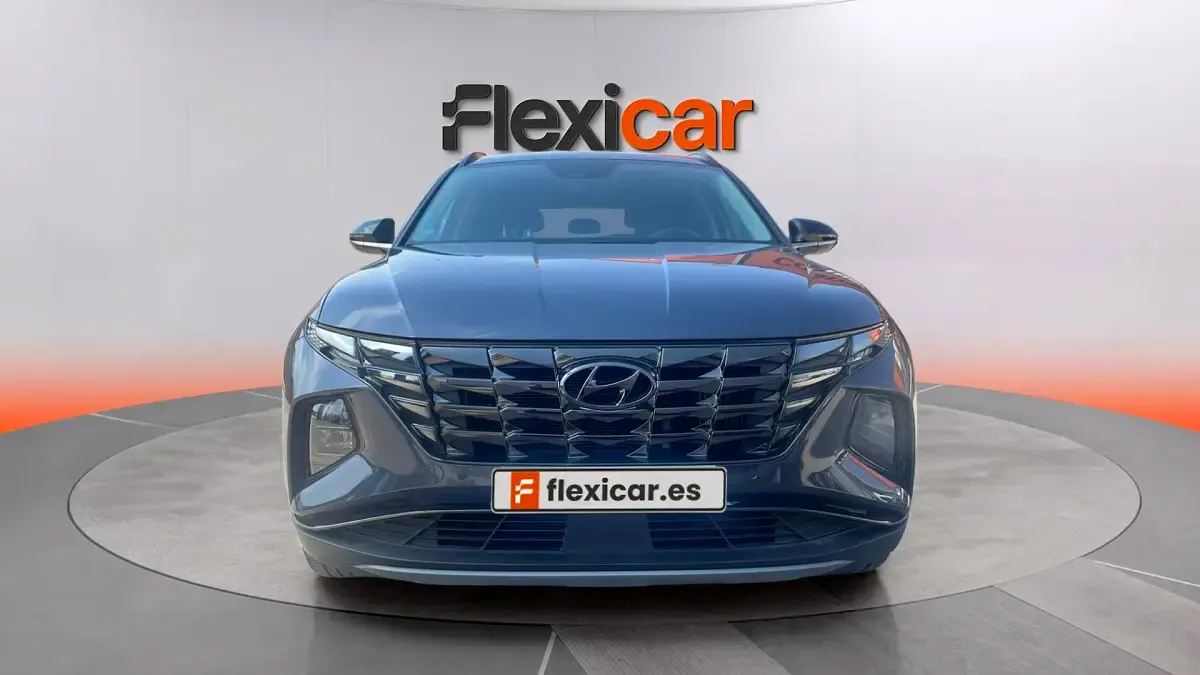 Usado Hyundai Tucson 136 CV (100 kW) 2022 Gris SUV