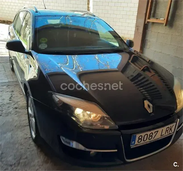 Usado Renault Laguna III GT 175 CV (128 kW) 2011 Negro Familiar