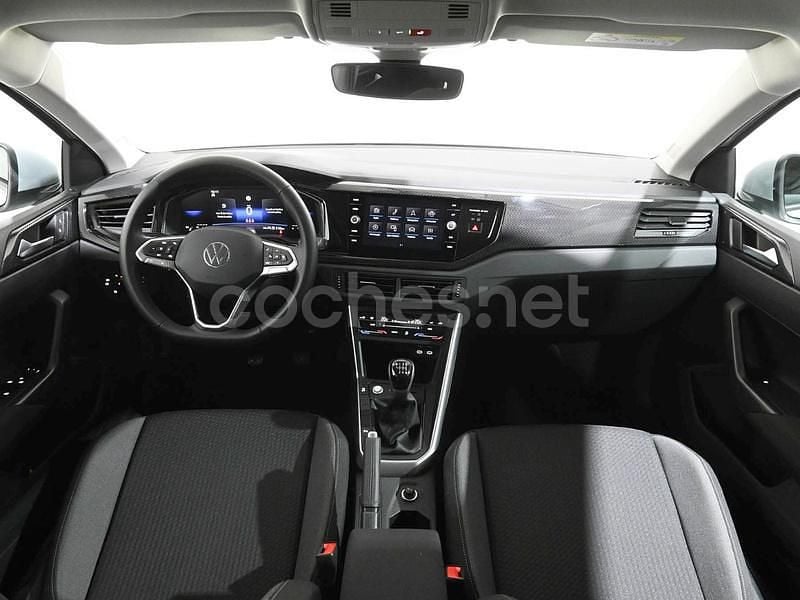 Usado VW Taigo 116 CV (85 kW) 2024 Gris / plata SUV