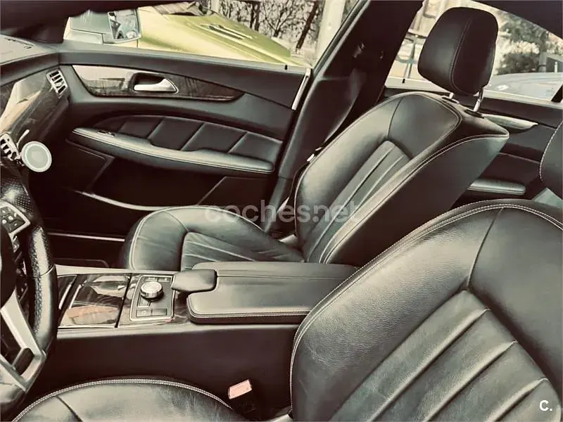 Usado Mercedes CLS350 252 CV (185 kW) 2013 Gris / plata Coupe