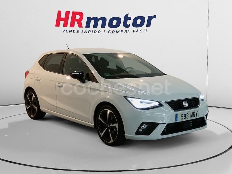 Blanco Usado 2024 Seat Ibiza FR Berlina | 23.510 € (Un poco caro) - Imagen 1/4