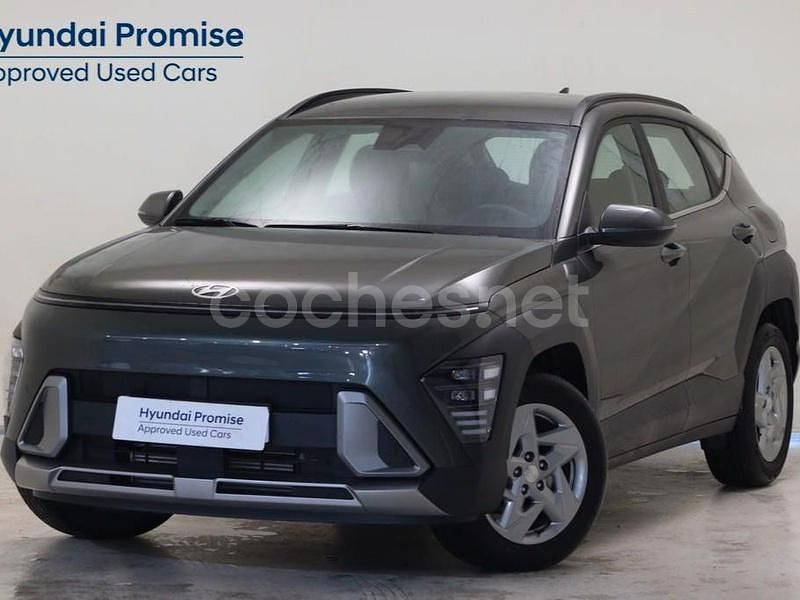 Usado Hyundai Kona 120 CV (88 kW) 2024 Gris / plata SUV