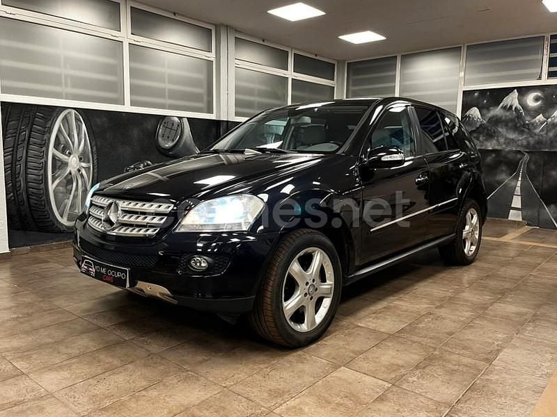 Negro Usado 2008 Mercedes ML320 SUV | 9490 € (Buen precio) - Imagen 1/4