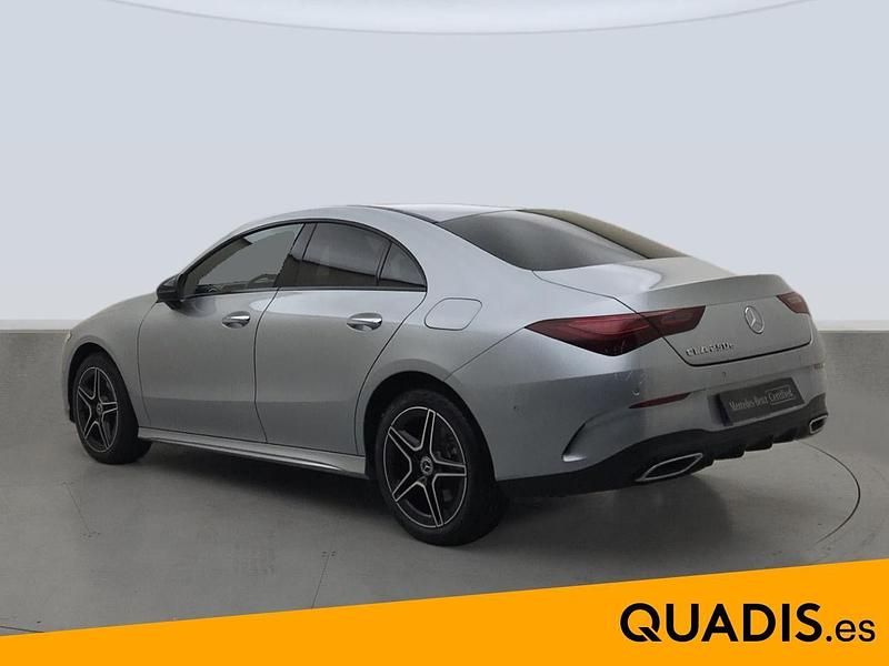 Usado Mercedes CLA250e 218 CV (160 kW) 2024 Gris Berlina