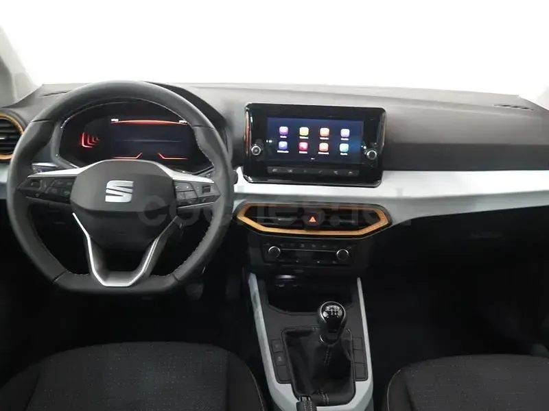 Usado Seat Arona Style 115 CV (84 kW) 2026 Azul SUV