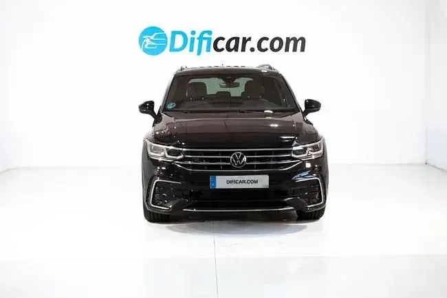 Usado VW Tiguan R-line 150 CV (110 kW) 2022 Negro SUV