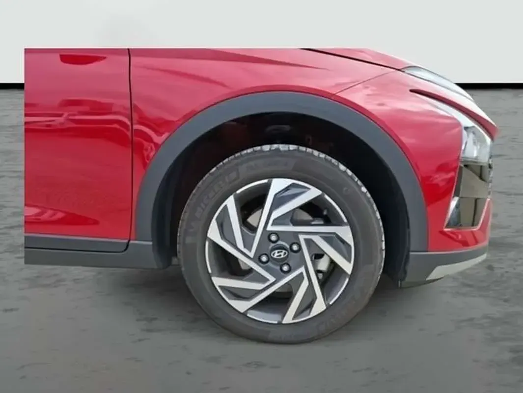 Usado Hyundai Bayon 84 CV (61 kW) 2023 Rojo SUV
