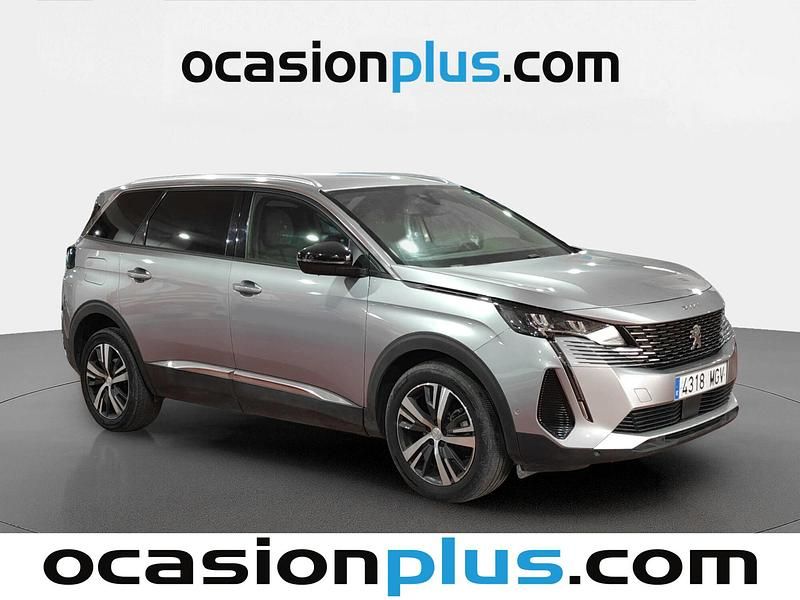 Usado Peugeot 5008 Allure 130 CV (95 kW) 2023 Gris SUV