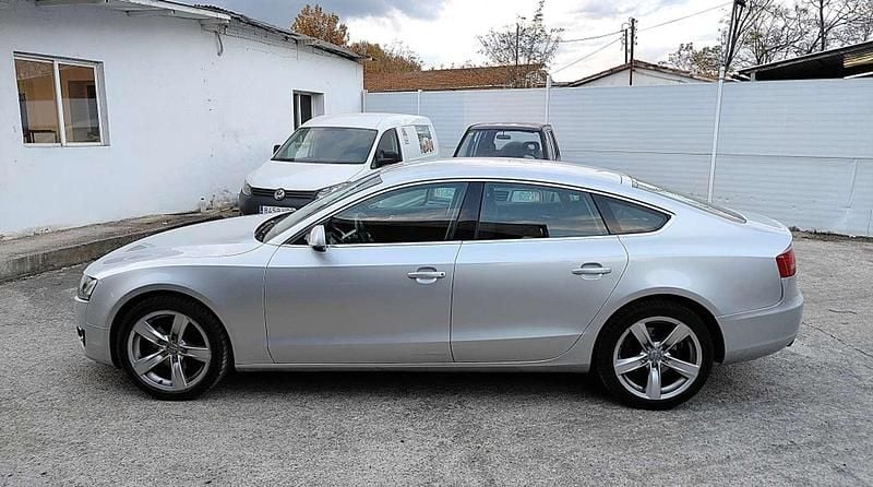 Usado Audi A5 Sportback 143 CV (105 kW) 2009 Gris / plata Utilitario
