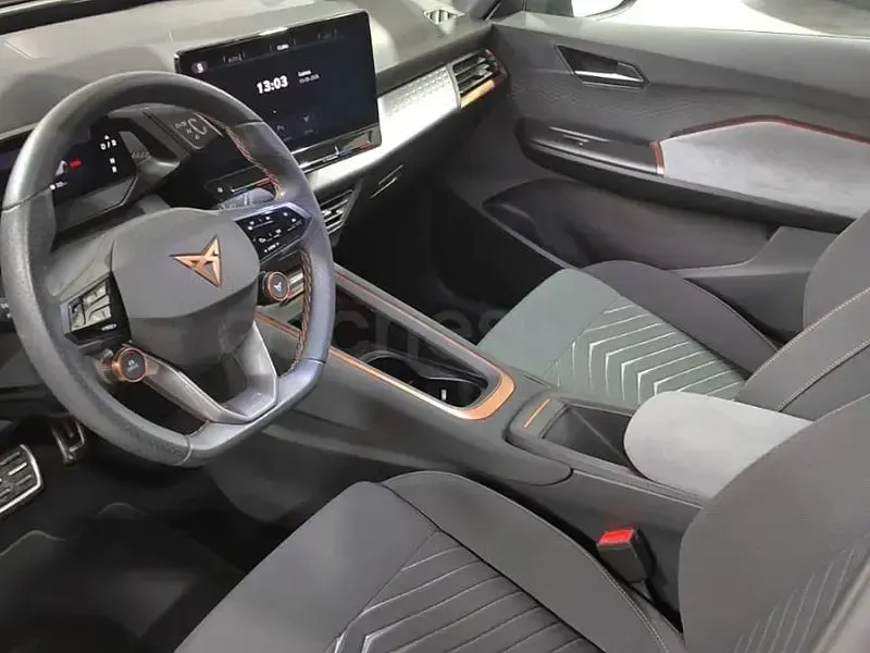 Nuevo Cupra Born e-Boost 169 kW (231 CV) 2025 Eléctrico Utilitario