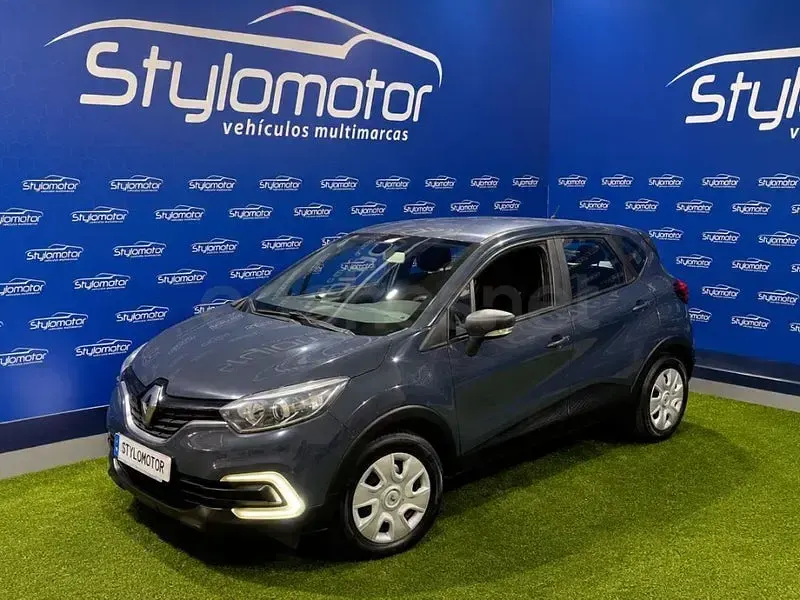 Usado Renault Captur LIMITED 90 CV (66 kW) 2019 Azul SUV