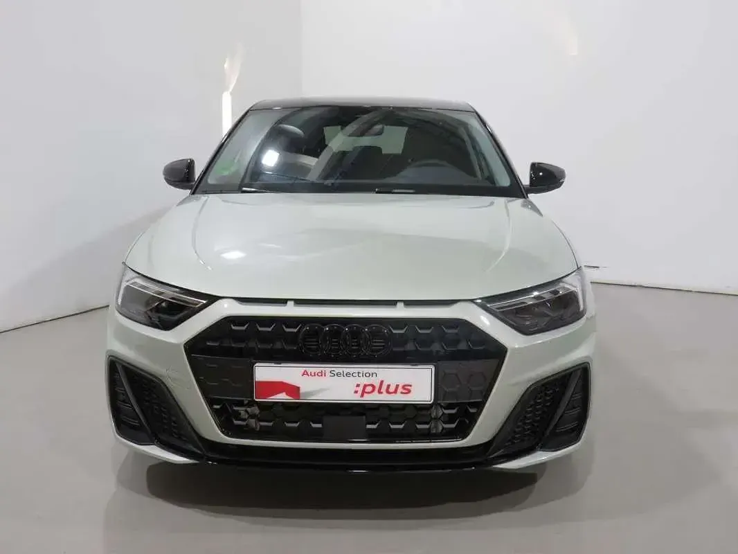 Usado Audi A1 Sportback 116 CV (85 kW) 2026 Plateado Utilitario