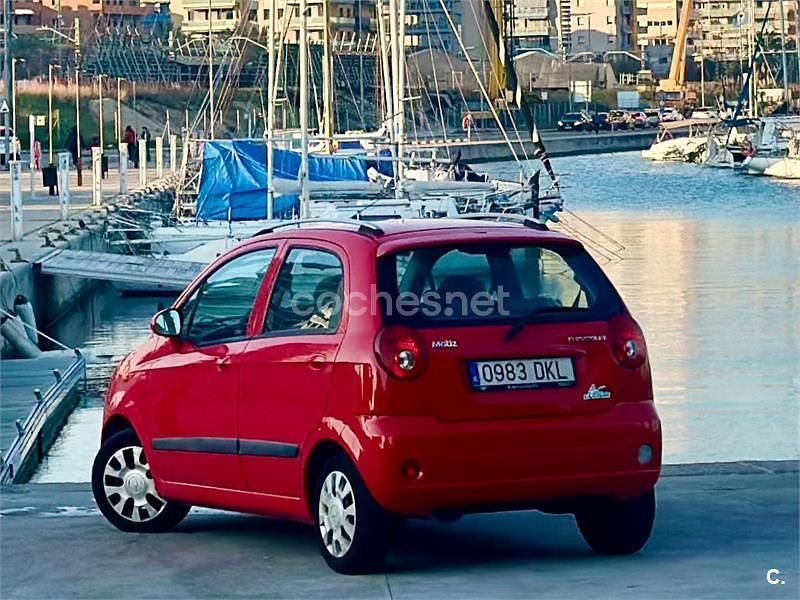Usado Chevrolet Matiz SX 65 CV (47 kW) 2005 Rojo Utilitario