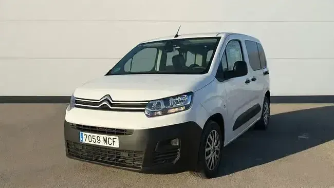 Usado Citroën e-Berlingo Live 102 CV (75 kW) 2022 Blanco Monovolumen