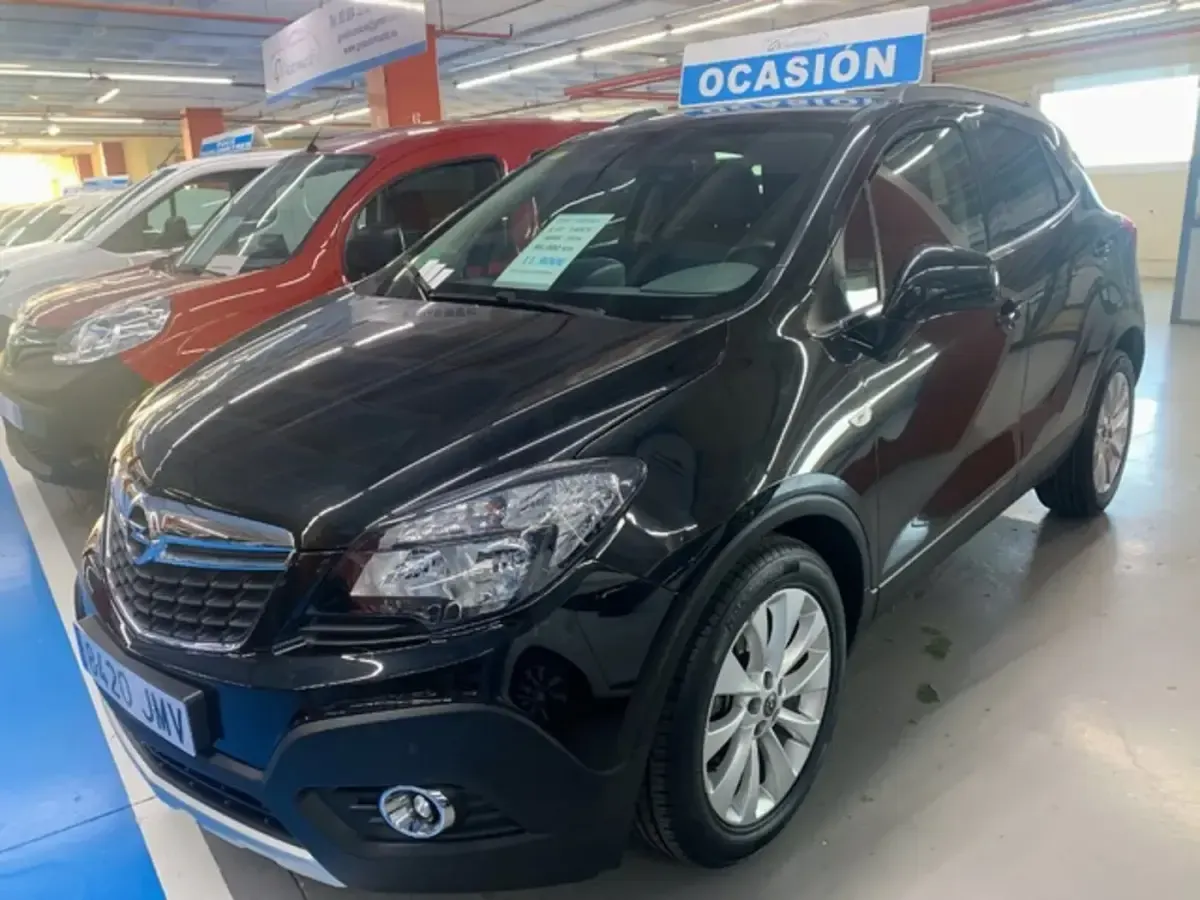 Usado Opel Mokka Selective 140 CV (102 kW) 2016 Negro SUV