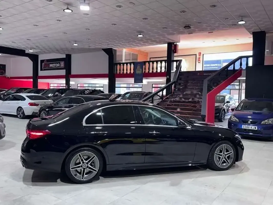 Usado Mercedes C200 204 CV (150 kW) 2023 Negro Berlina