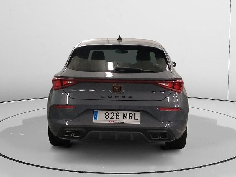 Usado Cupra Leon 150 CV (110 kW) 2023 Negro
