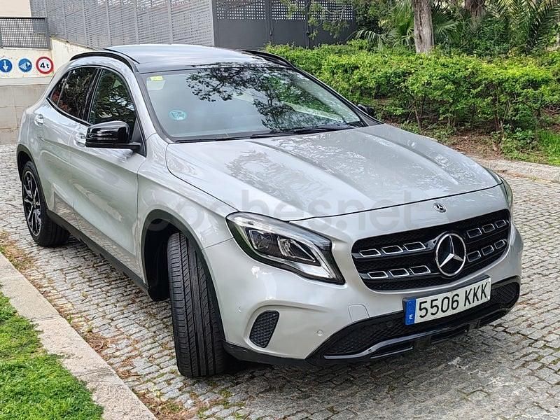 Usado Mercedes GLA220 177 CV (130 kW) 2018 Gris / plata SUV