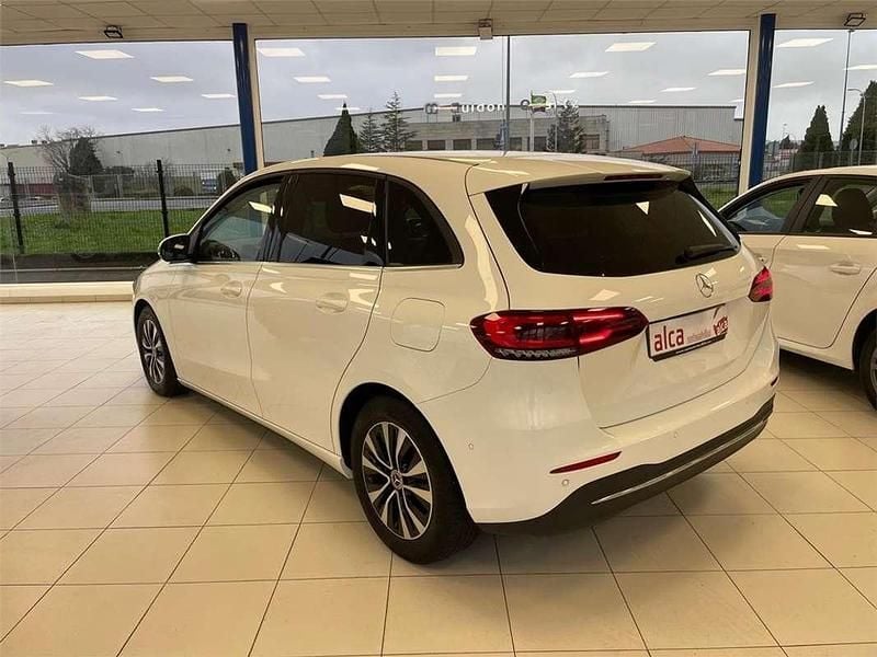Usado Mercedes B200 150 CV (110 kW) 2021 Utilitario