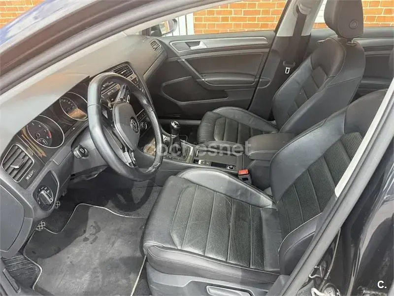 Usado VW Golf VII Advance 130 CV (95 kW) 2019 Negro Berlina