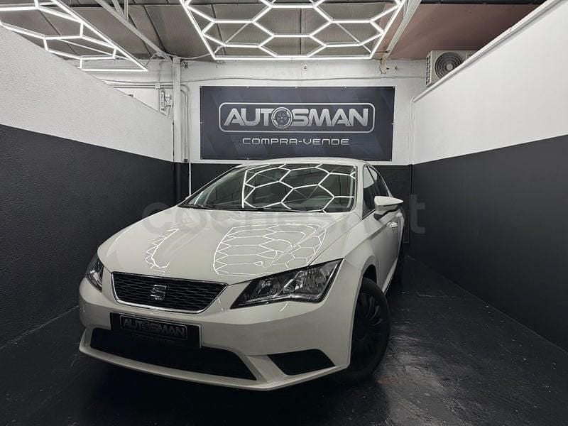 Usado Seat Leon Style 110 CV (80 kW) 2015 Blanco Berlina