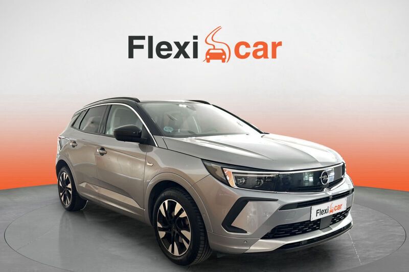 Gris Usado 2022 Opel Grandland X Ultimate SUV | 13.790 € (Super precio) - Imagen 1/4