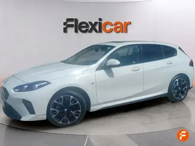 Käytetty BMW 120 163 HP (119 kW) 2025 Valkoinen Viistoperä