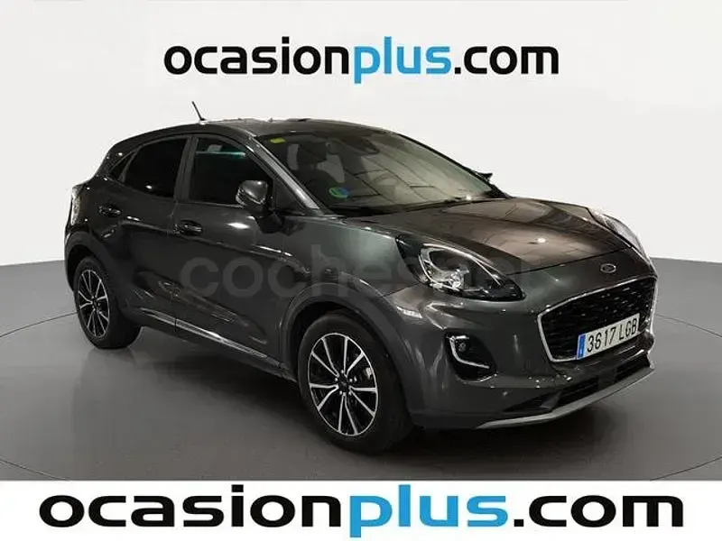 Usado Ford Puma Titanium 125 CV (91 kW) 2020 Gris / plata SUV